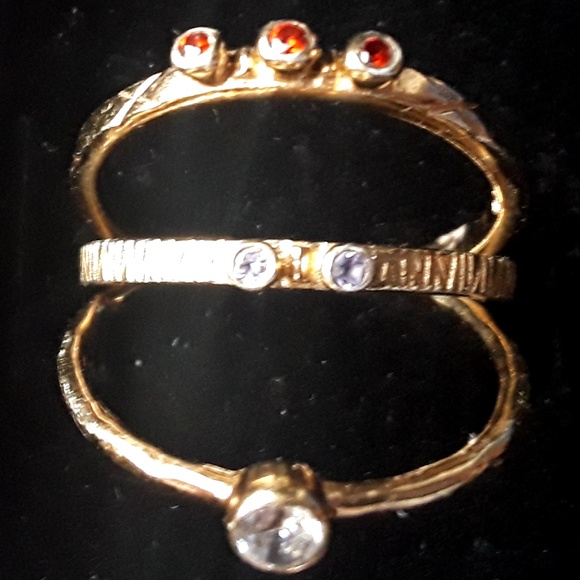 💫 EUC | BANANA REPUBLIC 3 Gold-Tone Rings- Size 7 💫 - Picture 2 of 4